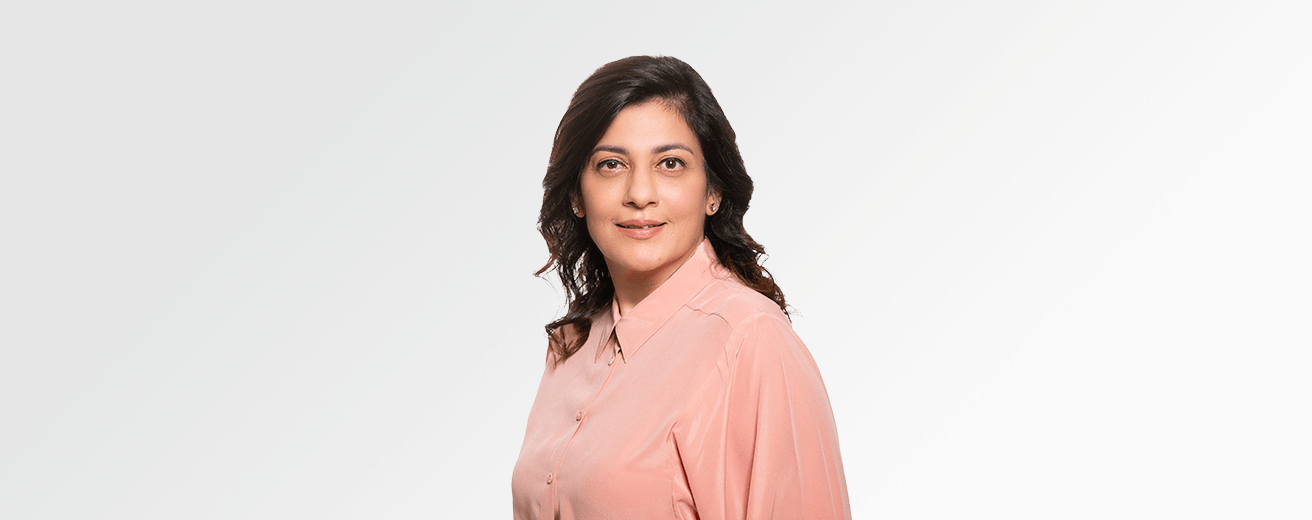 Dr. Shweta Reddy Wide Min
